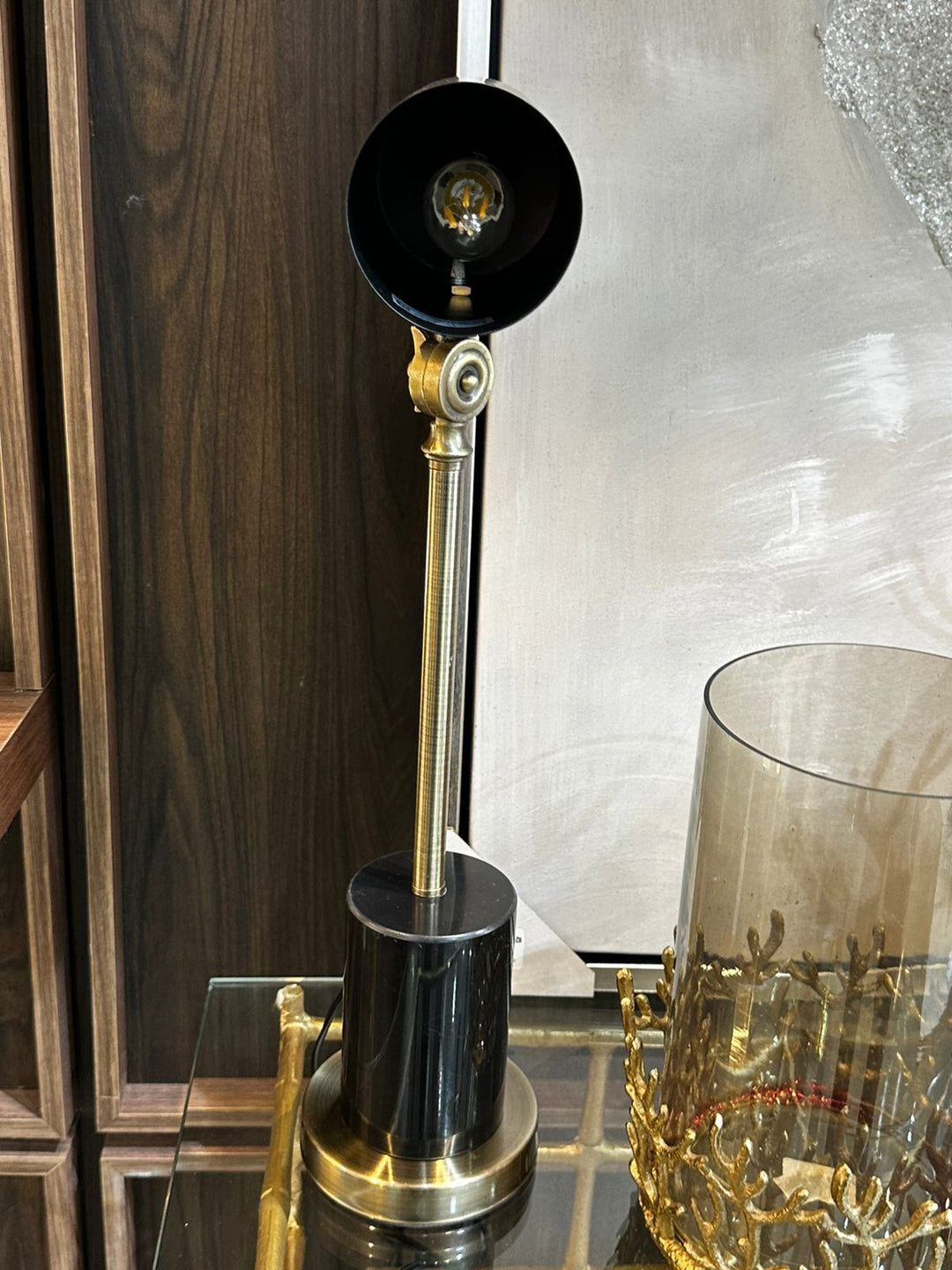 Lampara De Mesa   Ryan Marmol Negra  19X12X48Cm