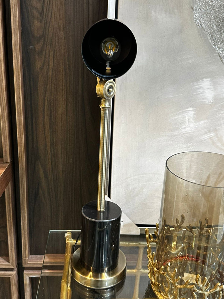 Lampara De Mesa   Ryan Marmol Negra  19X12X48Cm